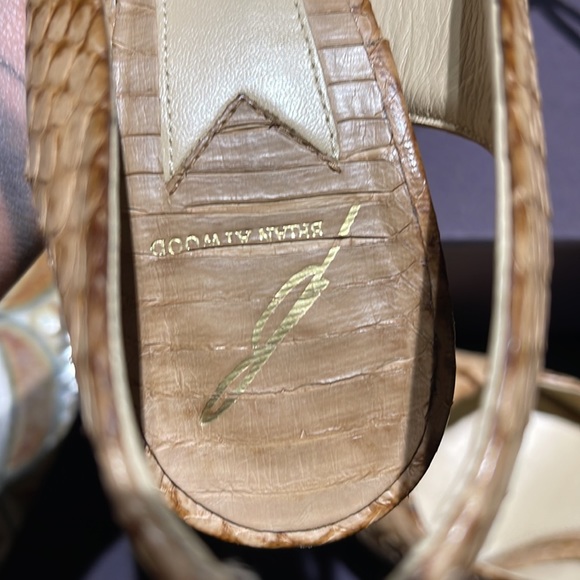 Brian Atwood Beatrice pumps. 7 - Picture 8 of 15